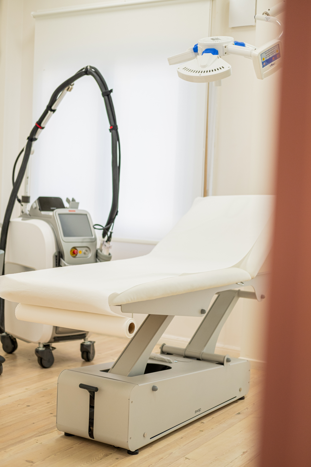 room2_laser αποτρίχωση